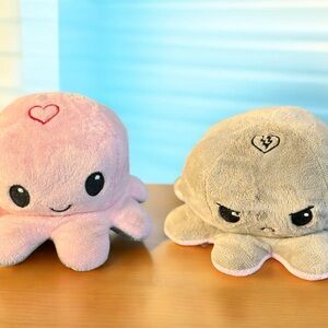 TEE TURTLE Reversible Octopus Plush Love + Hate Stuffed  Animal Mood Change